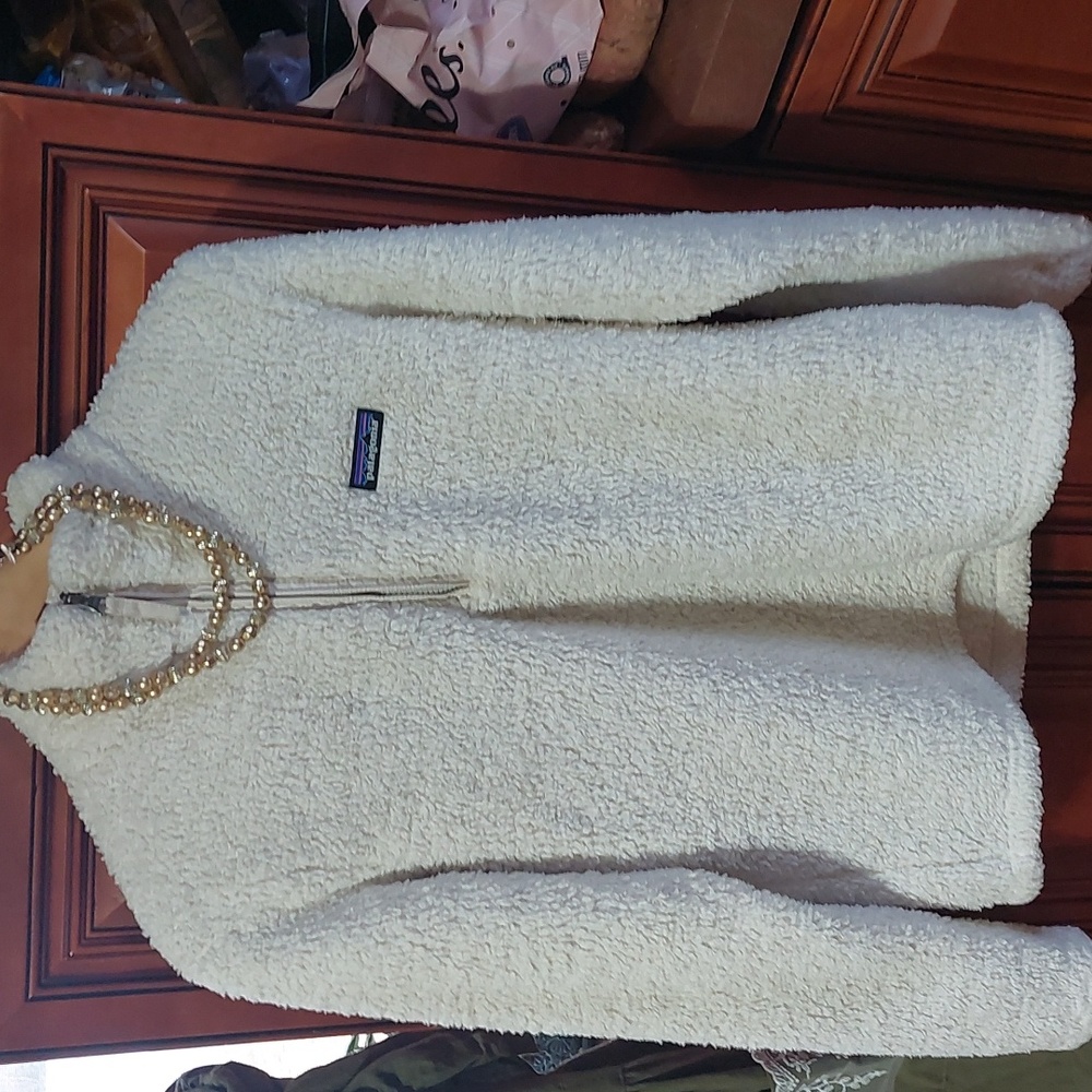 Patagonia Cream Sherpa Fleece Quarter-Zip Pullover